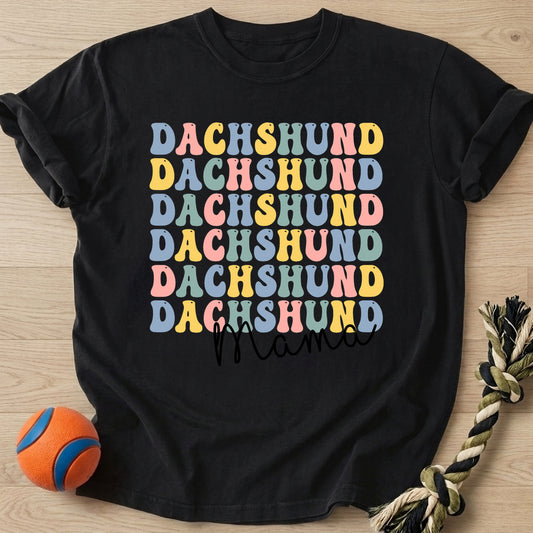 Dachshund Mama T-Shirt โ Black t-shirt