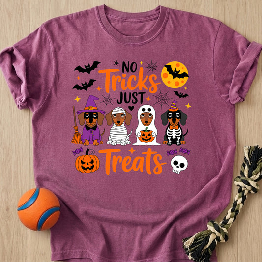 Dog Tricks Or Treats T-Shirt – Berry t-shirt
