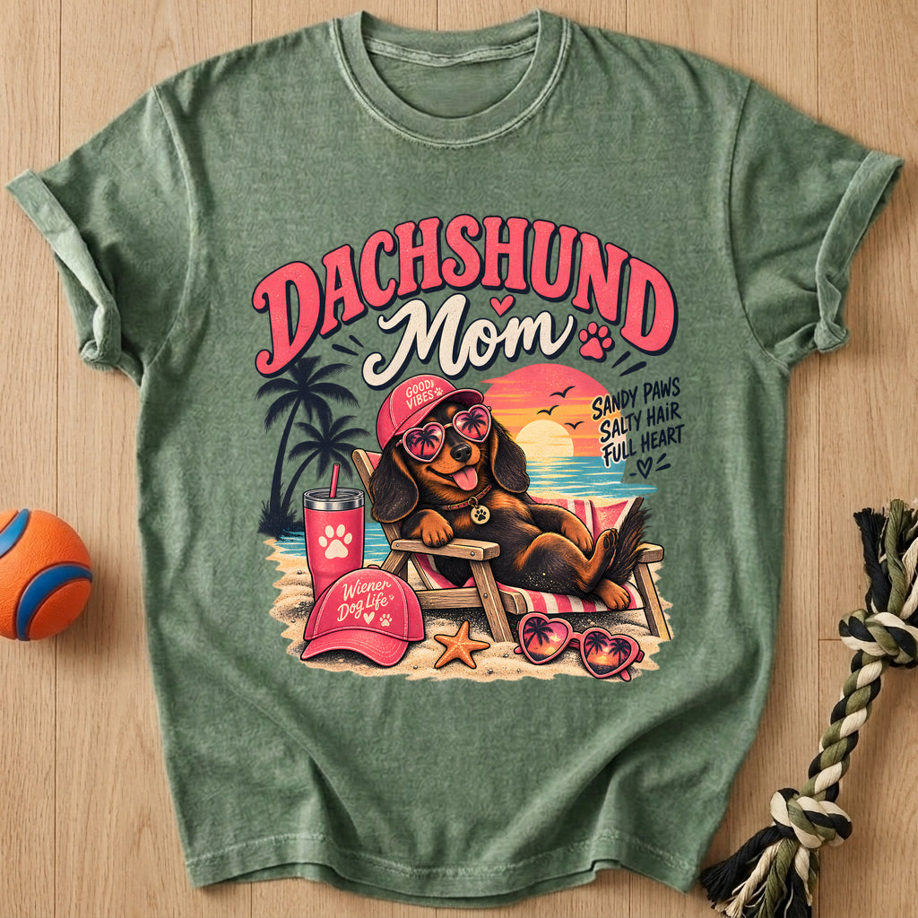Beach Mom T-Shirt – Moss t-shirt