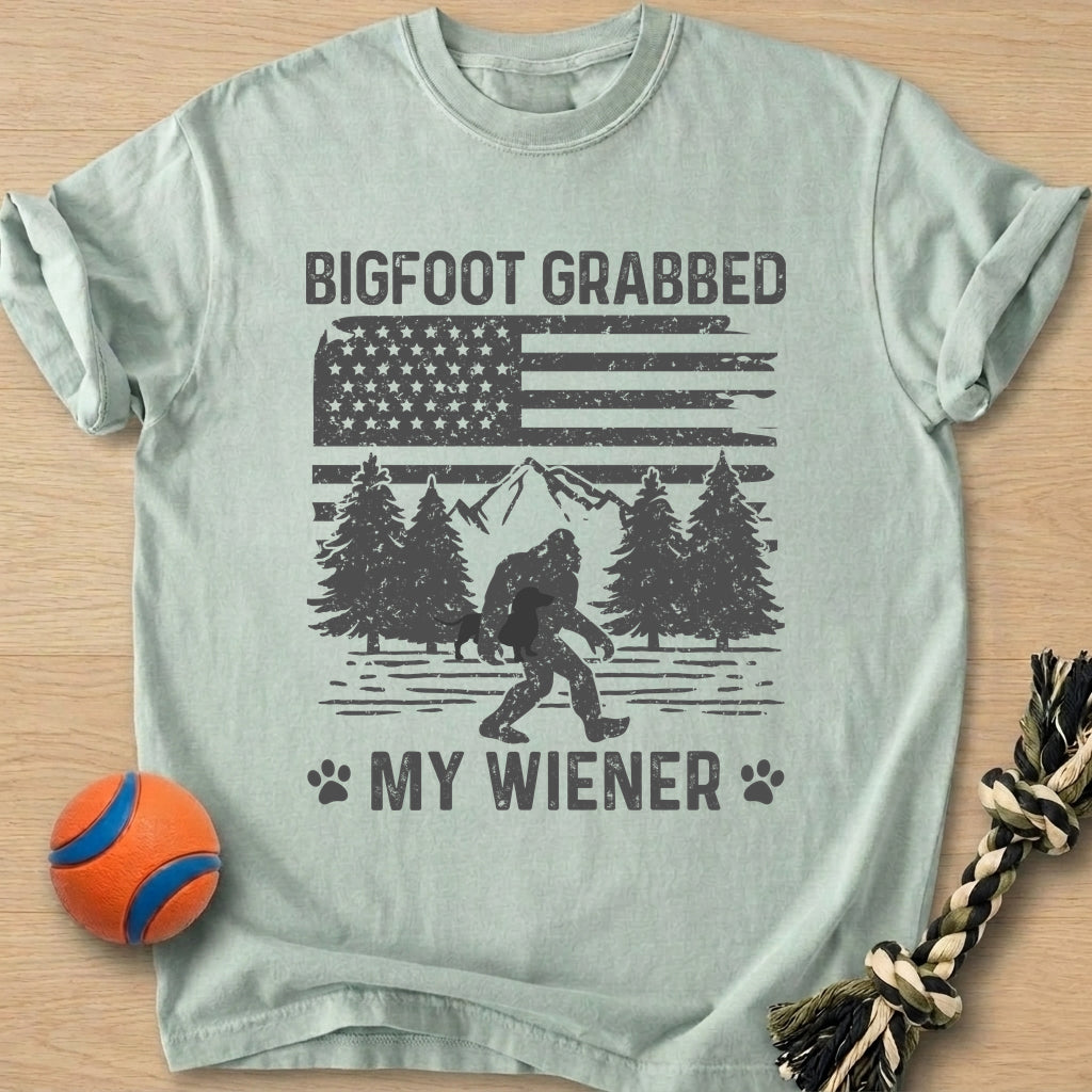 Bigfoot Wiener T-Shirt – Bay t-shirt