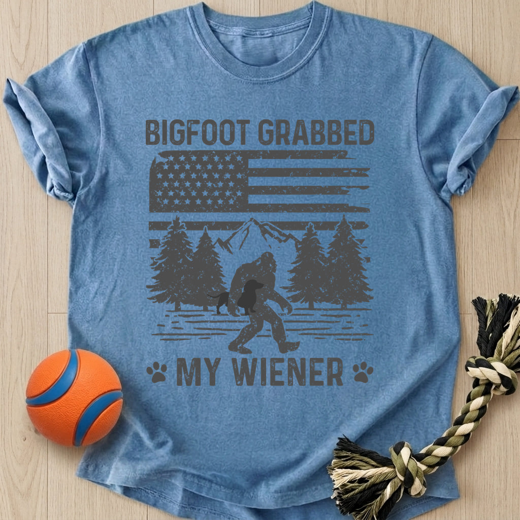 Bigfoot Wiener T-Shirt – Bluejean t-shirt