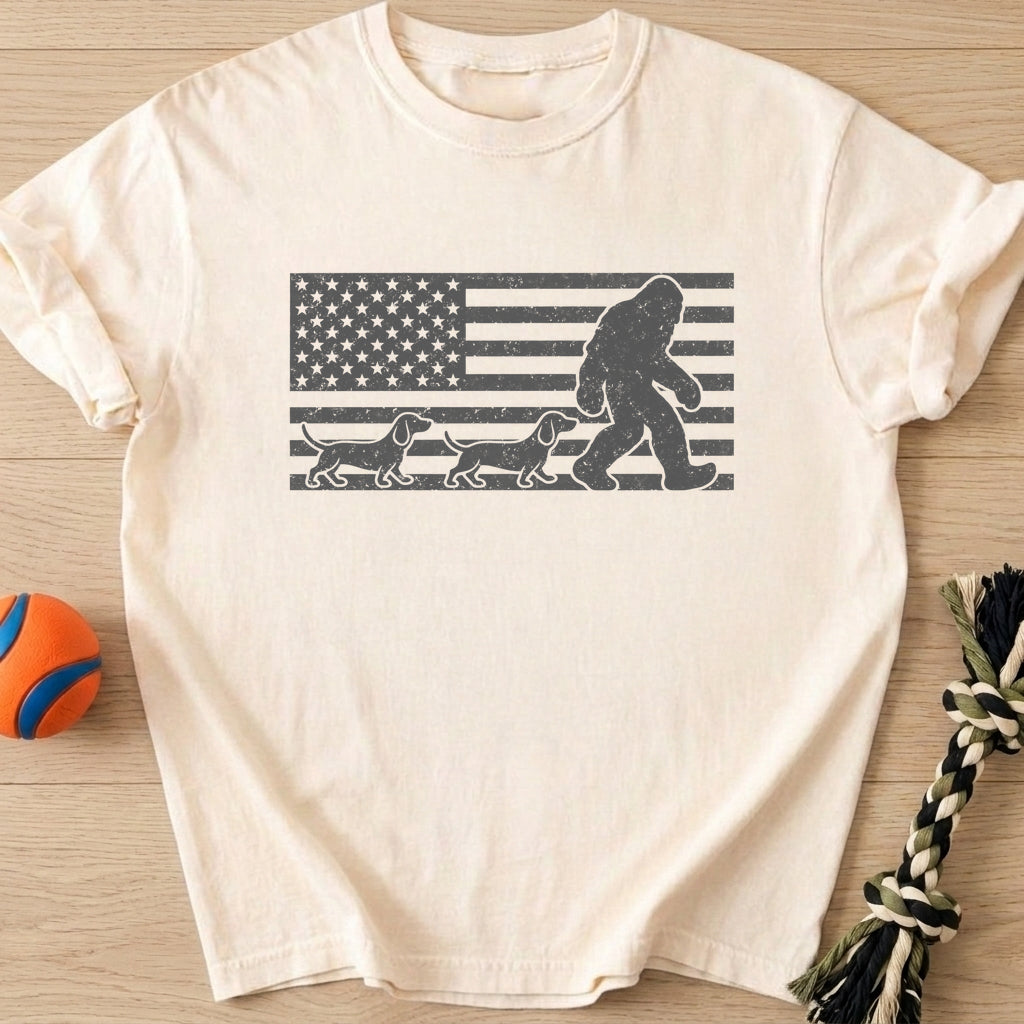 Bigfoot Pack T-Shirt – Ivory t-shirt