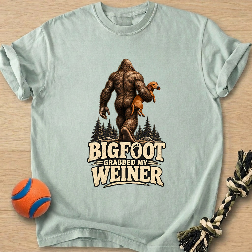 Bigfoot Weiner T-Shirt – Bay t-shirt