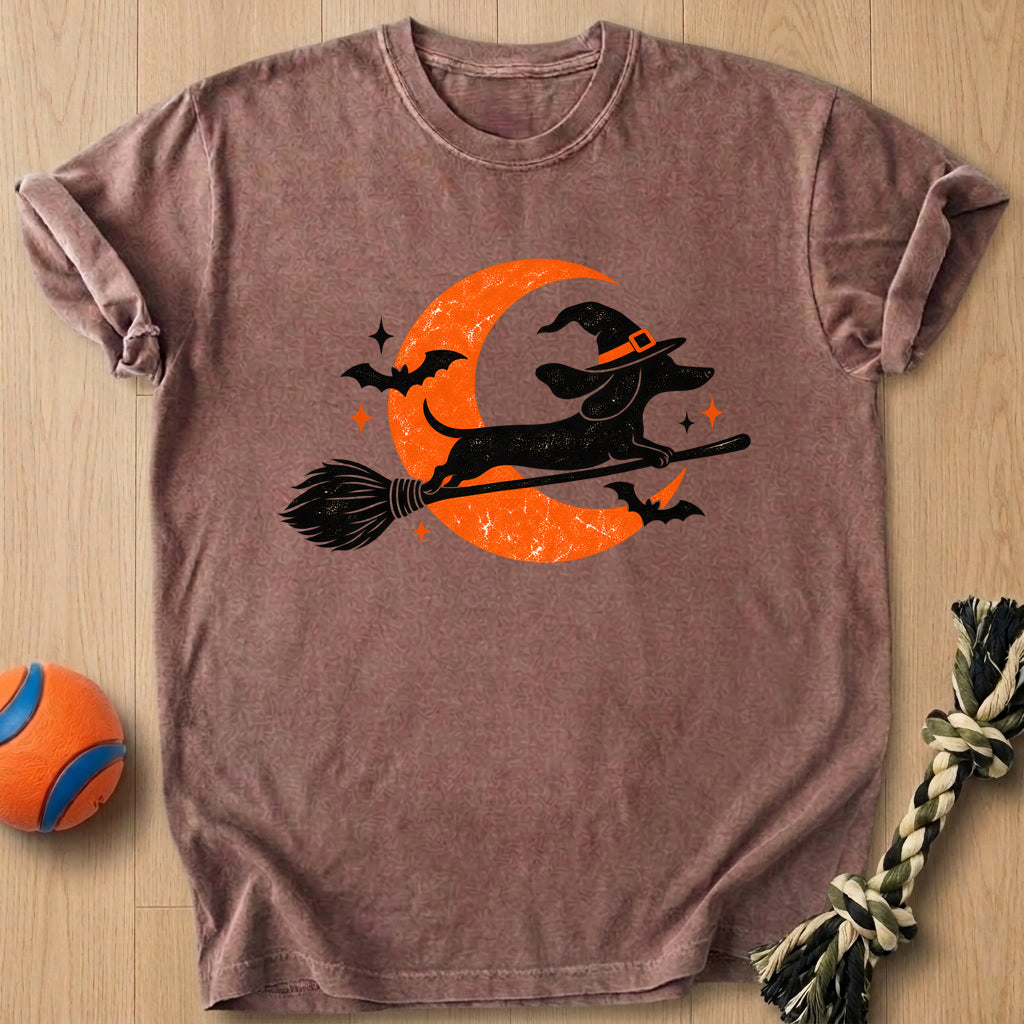 Broom Doxie T-Shirt – Espresso t-shirt
