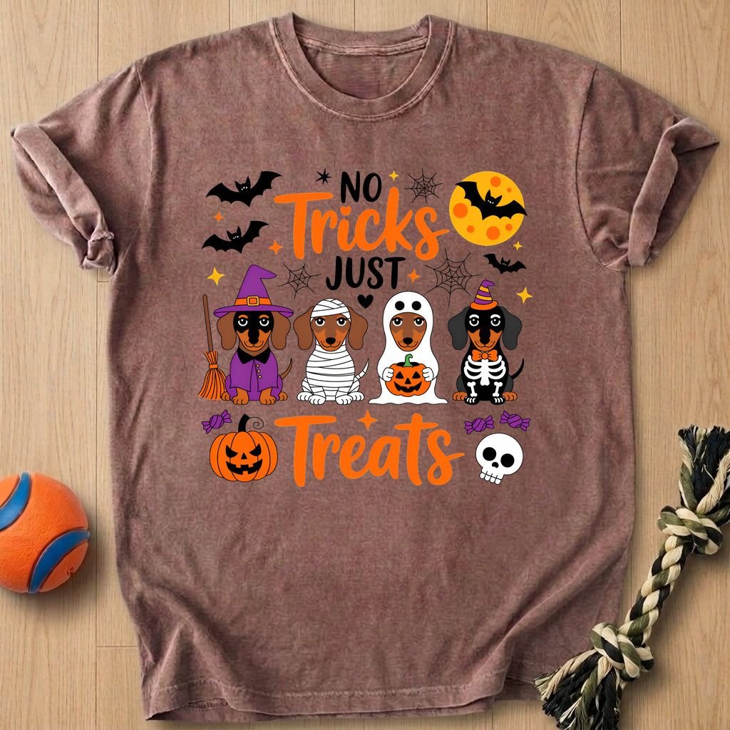Dog Tricks Or Treats T-Shirt – Espresso t-shirt