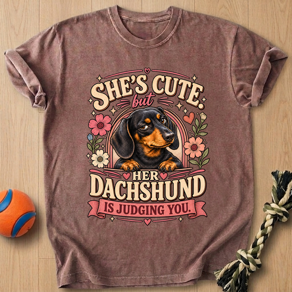 Doxie Judge T-Shirt – Espresso t-shirt