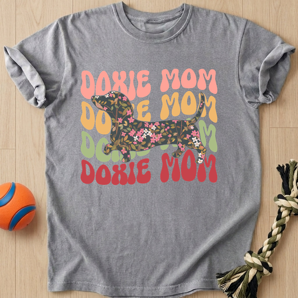 Doxie Mom T-Shirt – Grey t-shirt