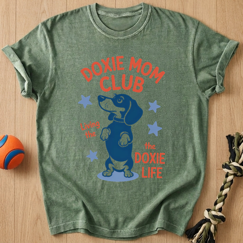Doxie Mom Club T-Shirt – Moss t-shirt