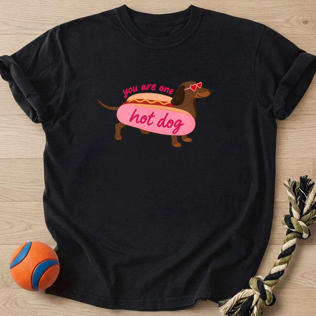 Hot Doxie T-Shirt – Black t-shirt