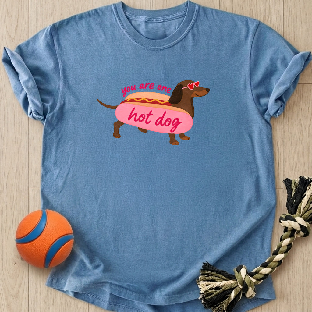 Hot Doxie T-Shirt – Bluejean t-shirt