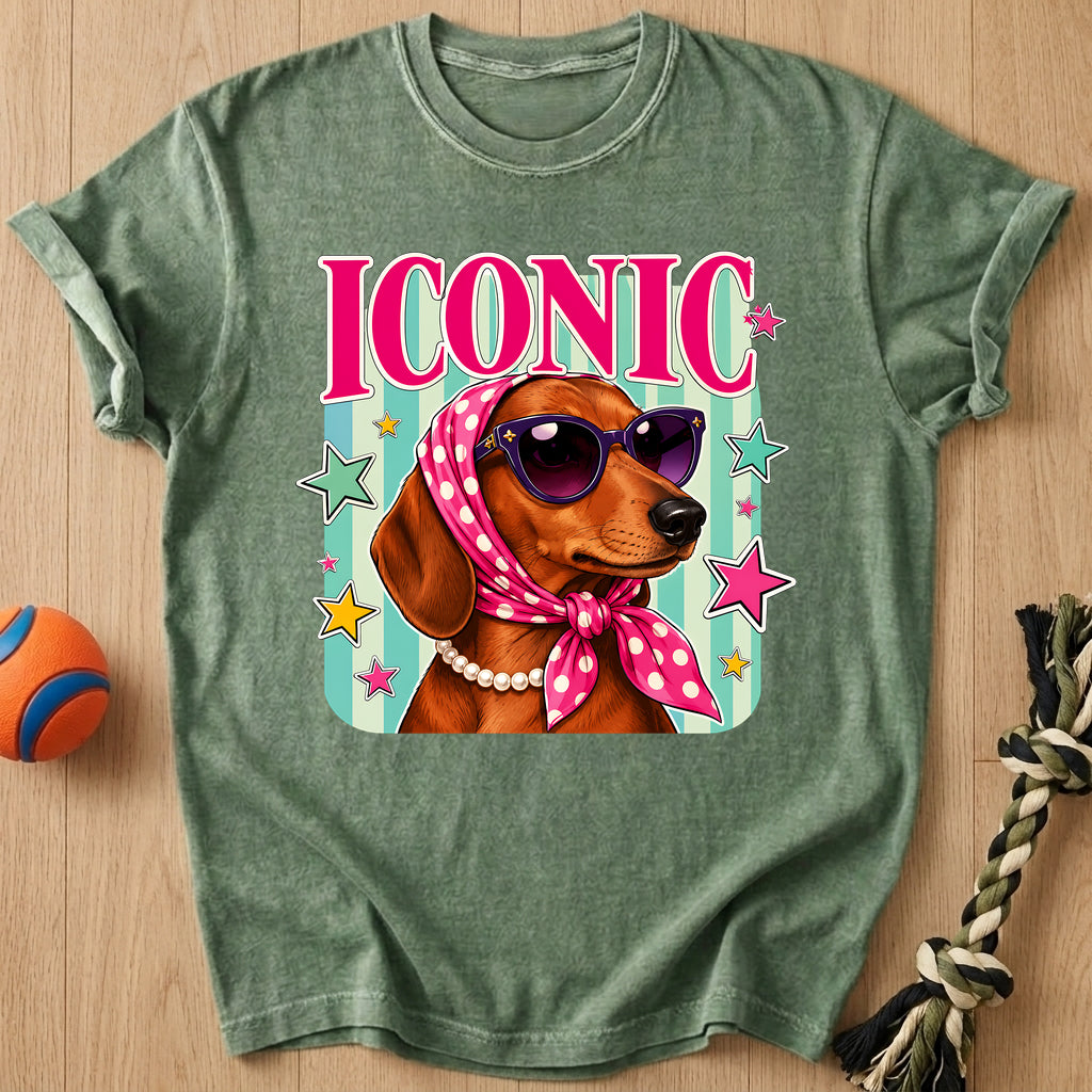 Iconic Weenie T-Shirt – Moss t-shirt