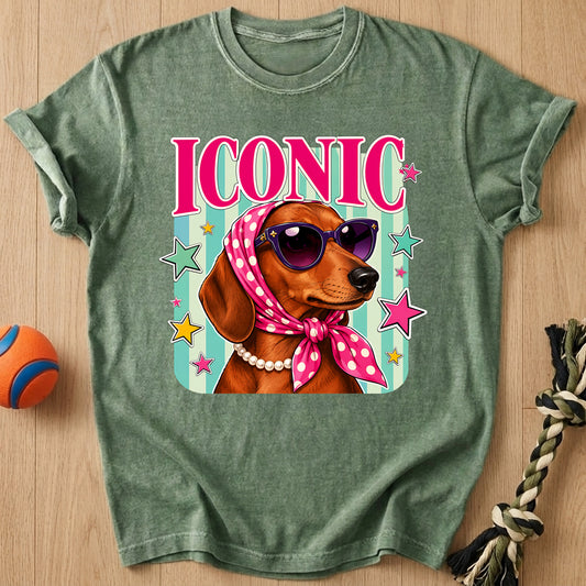 Iconic Weenie T-Shirt – Moss t-shirt