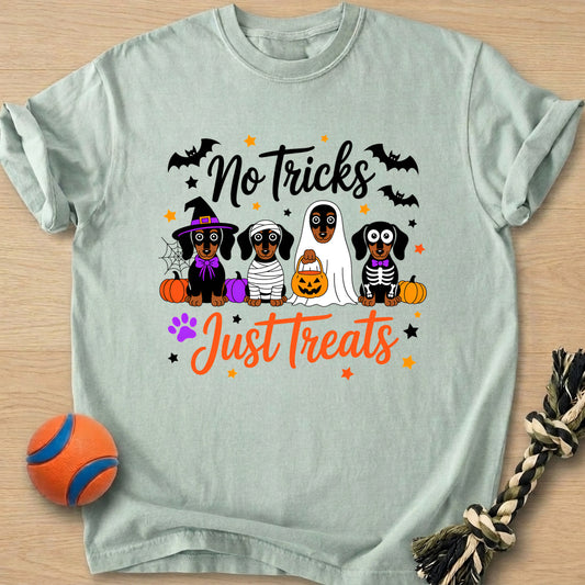 Just Treats T-Shirt – Bay t-shirt