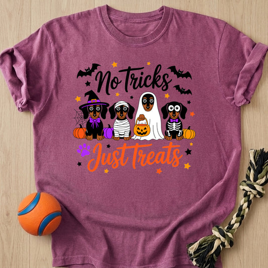 Just Treats T-Shirt – Berry t-shirt