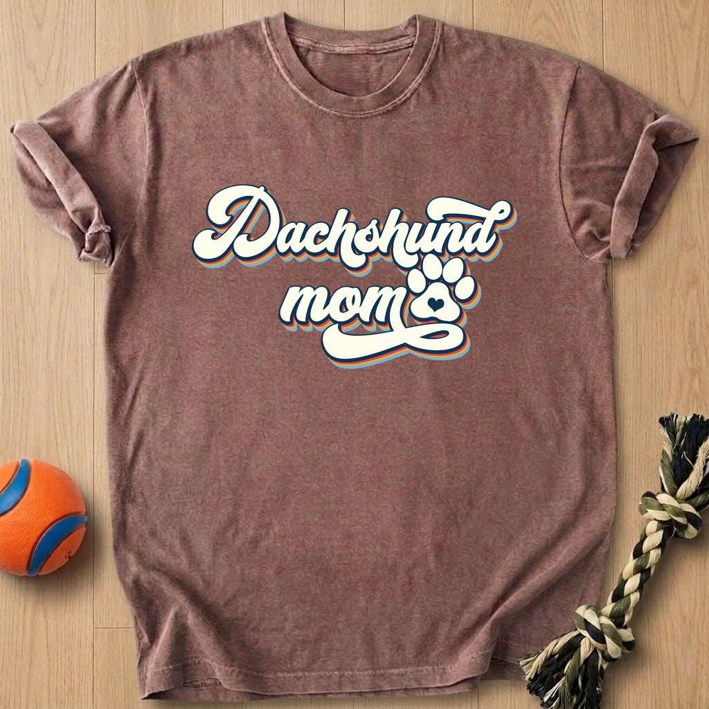 Mom Dachshund T-Shirt – Espresso t-shirt