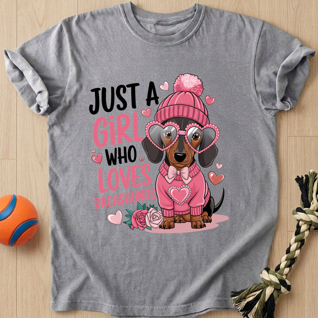 Girl Loves T-Shirt – Grey t-shirt