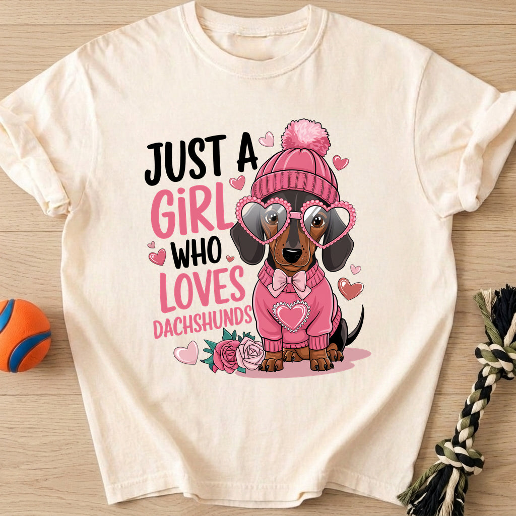 Girl Loves T-Shirt – Ivory t-shirt