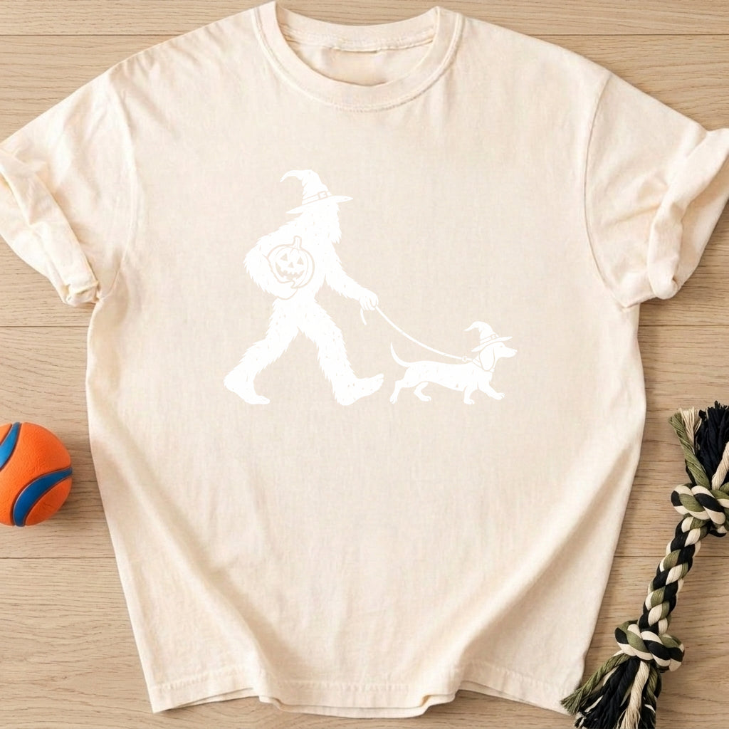 Sasquatch Stroll T-Shirt – Ivory t-shirt