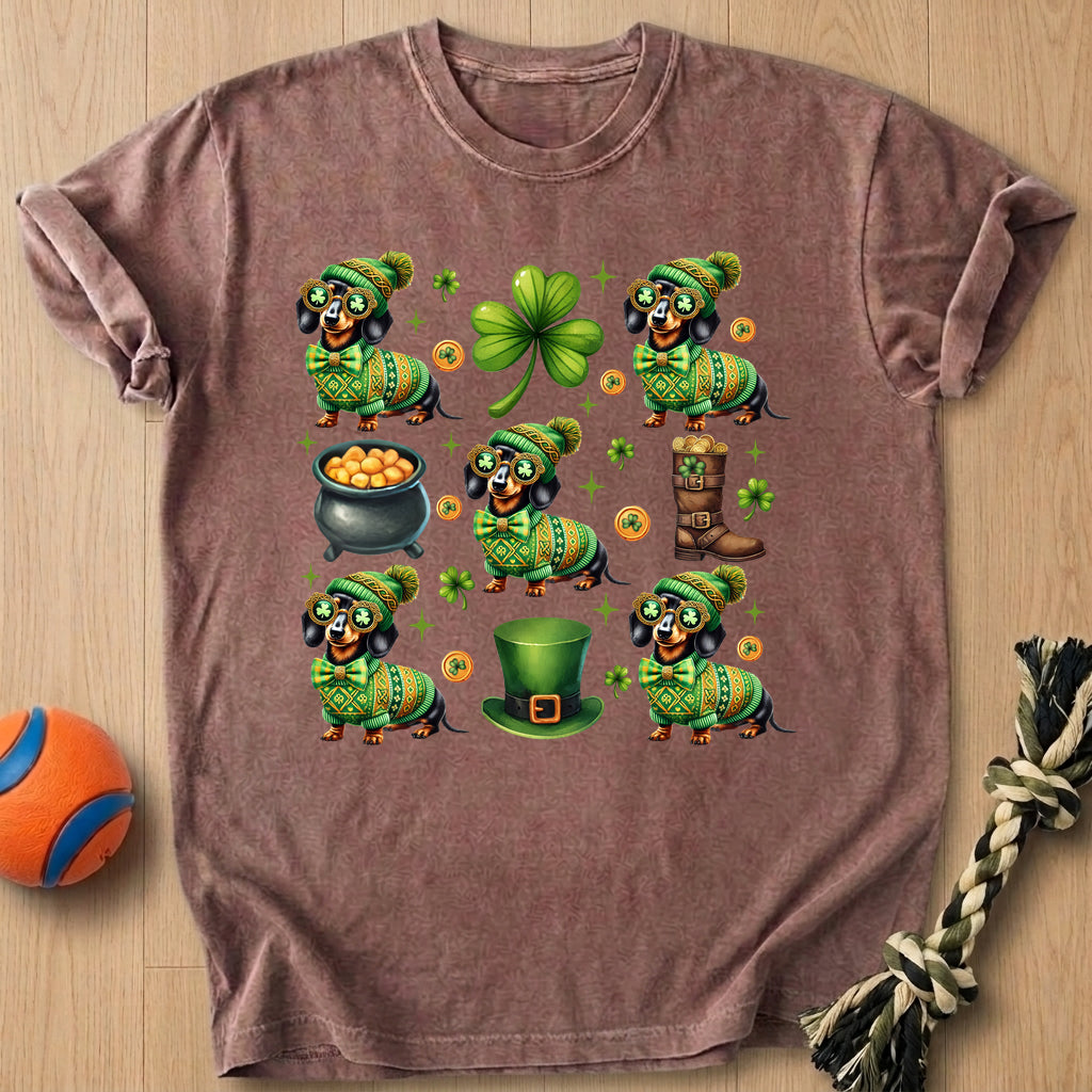 Shamrock Doxie T-Shirt – Espresso t-shirt