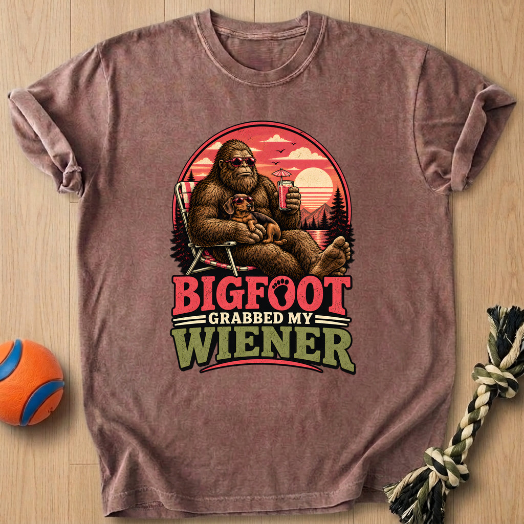 Squatch Vacation T-Shirt – Espresso t-shirt