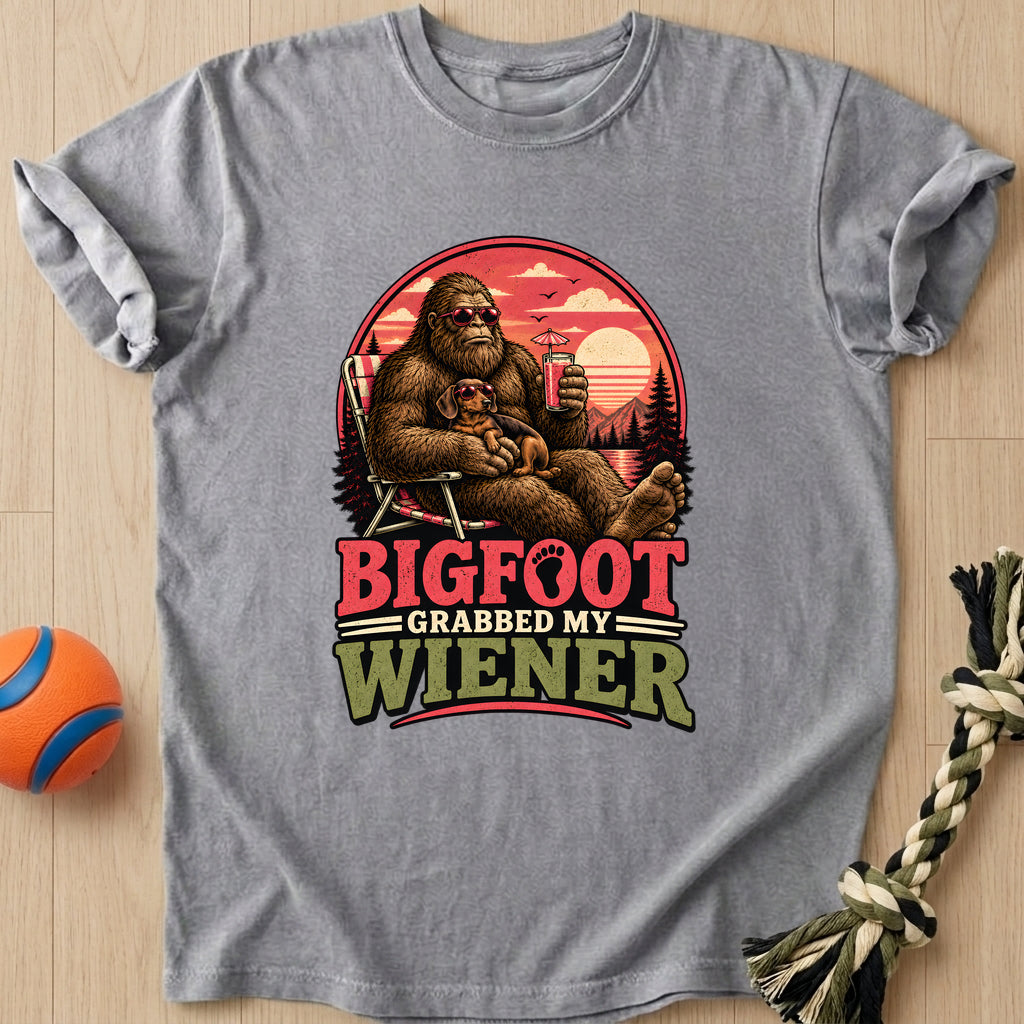 Squatch Vacation T-Shirt – Grey t-shirt