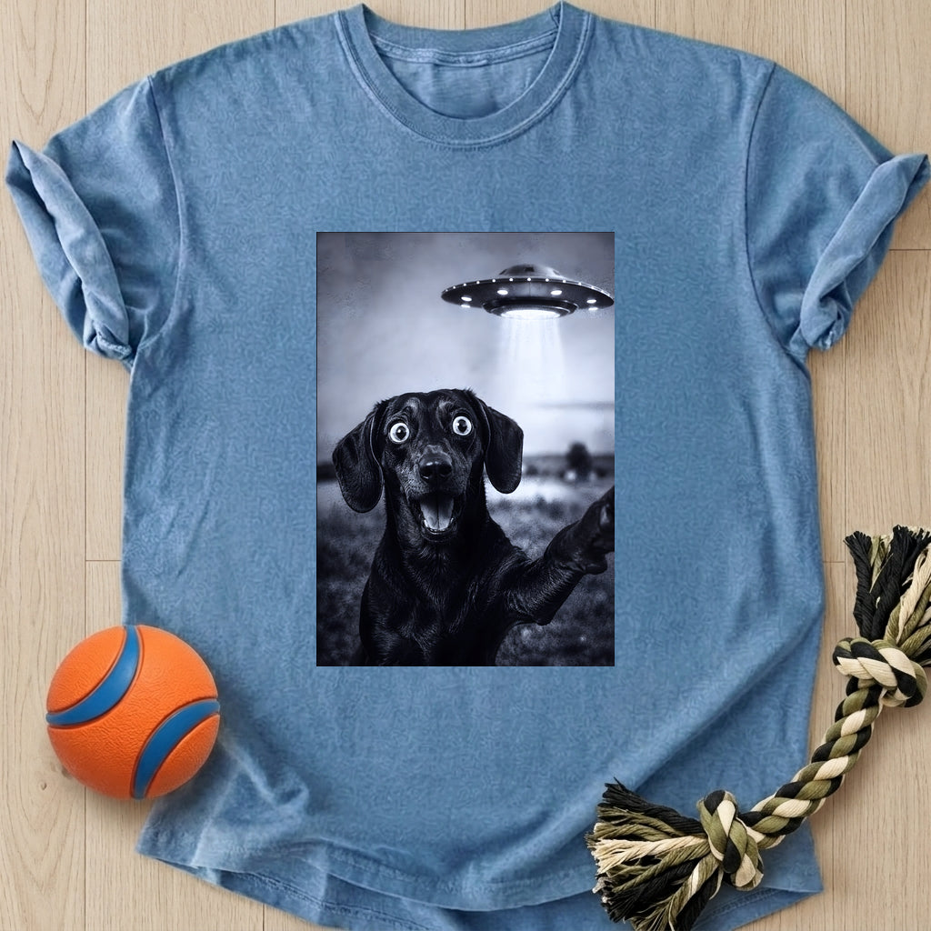 Ufo Doxie T-Shirt – Bluejean t-shirt