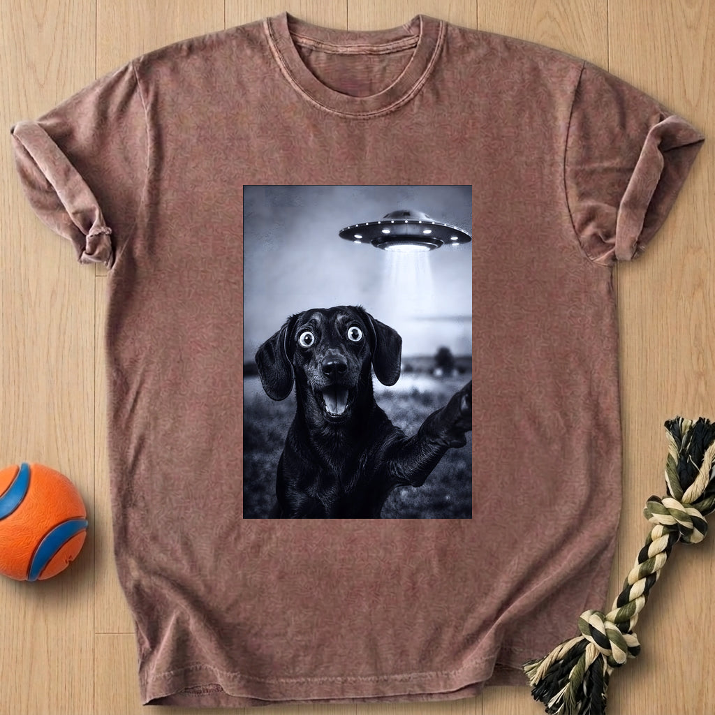 Ufo Doxie T-Shirt – Espresso t-shirt