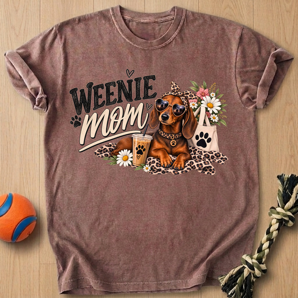 Weenie Mom T-Shirt – Espresso t-shirt