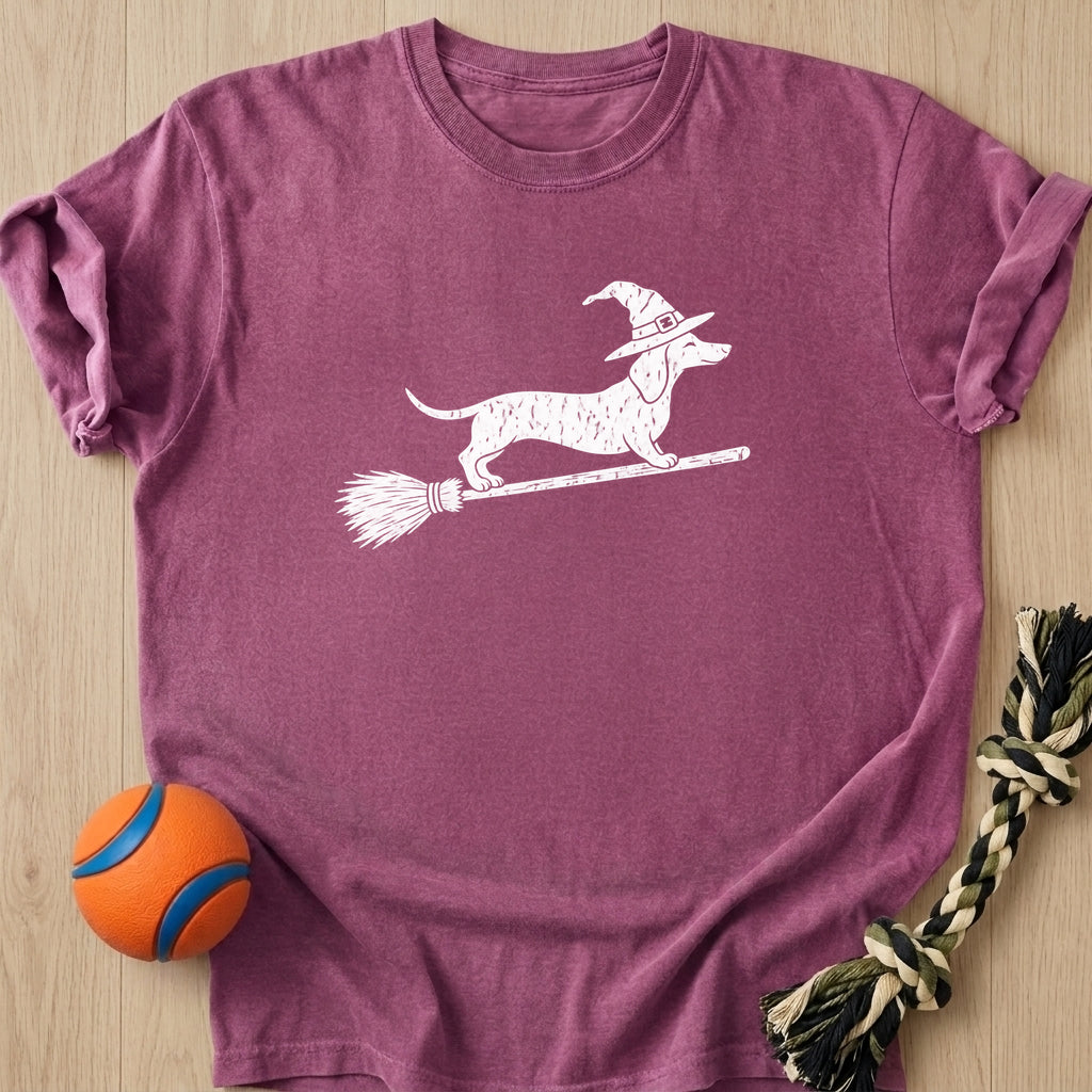 Wiener Witch T-Shirt – Berry t-shirt