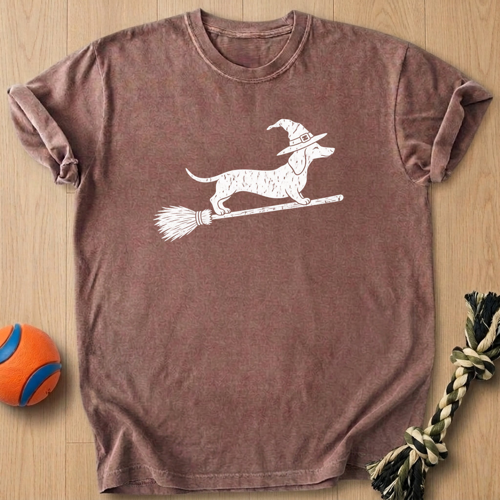 Wiener Witch T-Shirt – Espresso t-shirt
