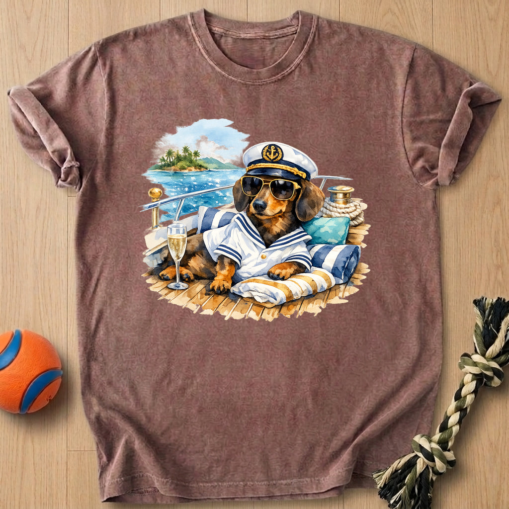 Yacht Dachshund T-Shirt – Espresso t-shirt